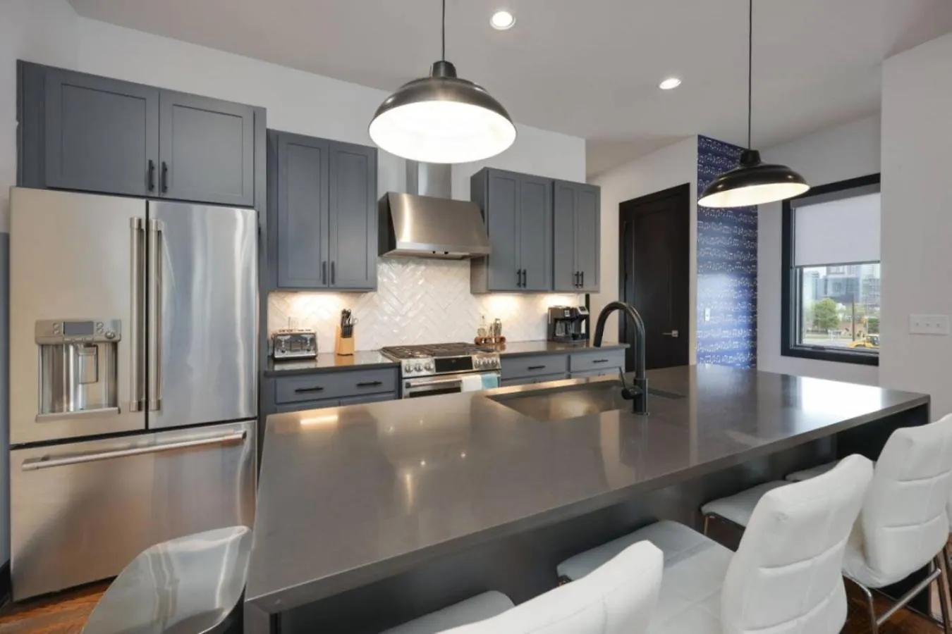 Holiday home Blue Dreams 4 Bedroom 4.5 Bath With Rooftop Lounge Nashville United States