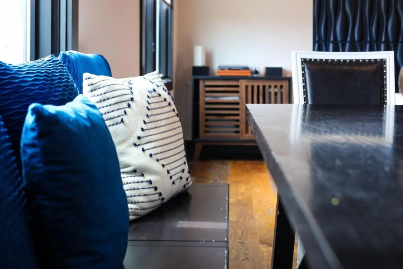 度假居 Blue Dreams 4 Bedroom 4.5 Bath With Rooftop Lounge 纳什维尔